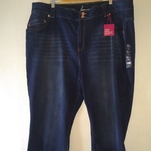 NWT Size 26WP Plus Petite Dark Wash Bootcut Jeans